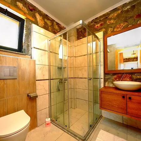 Honeymoon With Private Pool Vila